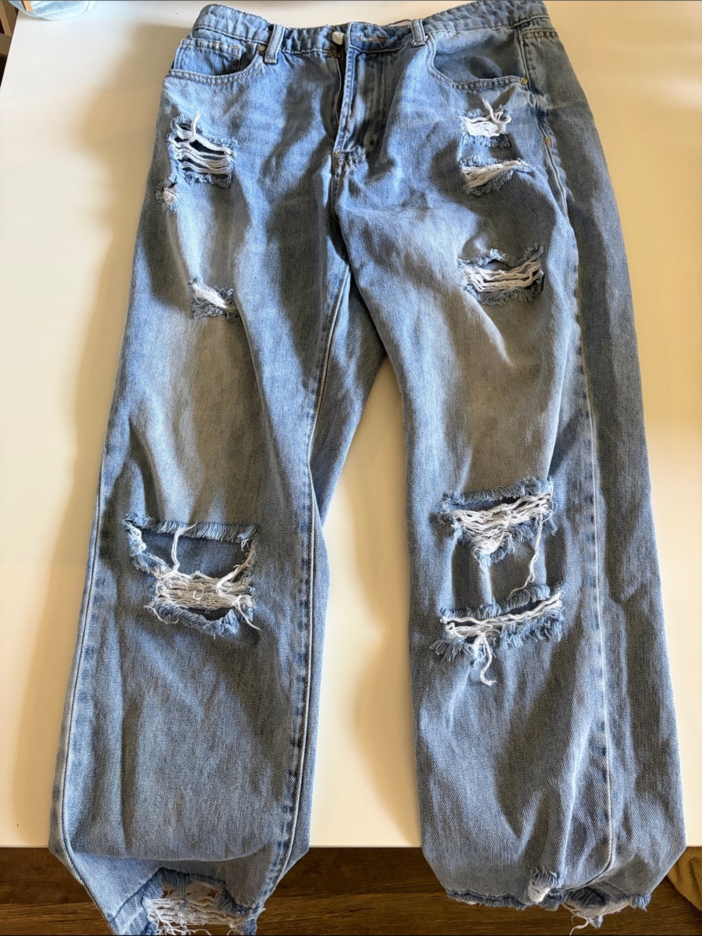 Relaxed Light Blue Distressed Men's Jeans